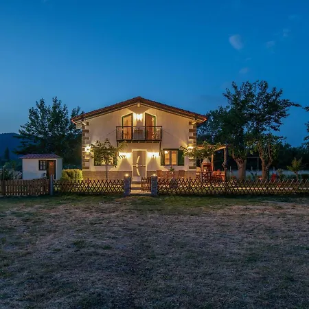 Prázdninový dům Pratsas House