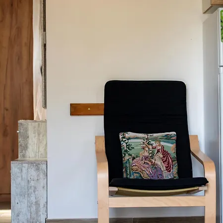 Holiday home Pratsas House