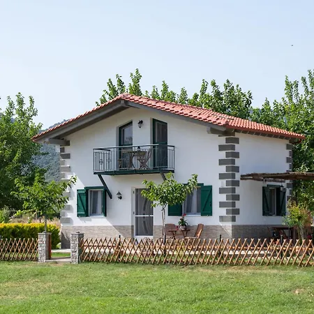 Pratsas House