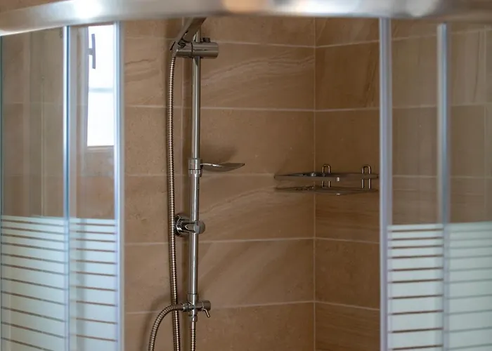 Pratsas House Hébergement de vacances *