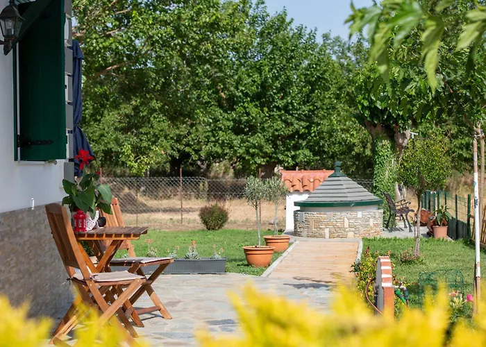 Ferienhaus Pratsas House *