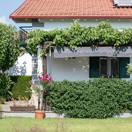 Pratsas House Ferienhaus Sykia