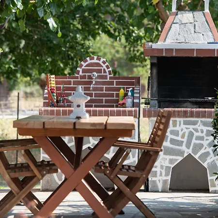 Ferienhaus Pratsas House