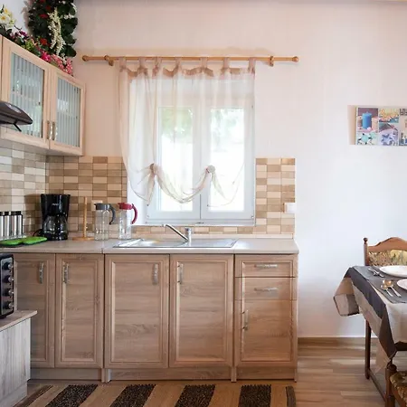 Pratsas House Ferienhaus Sykia