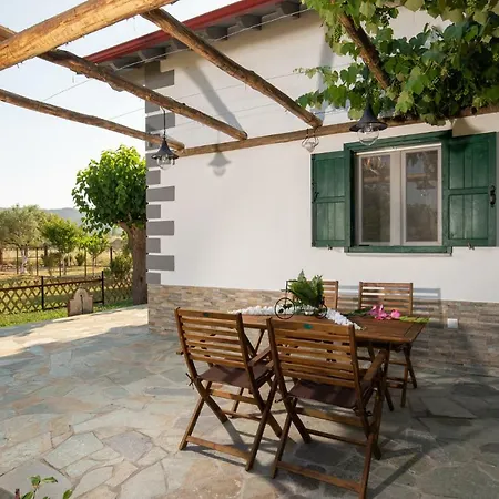 Pratsas House Ferienhaus Sykia