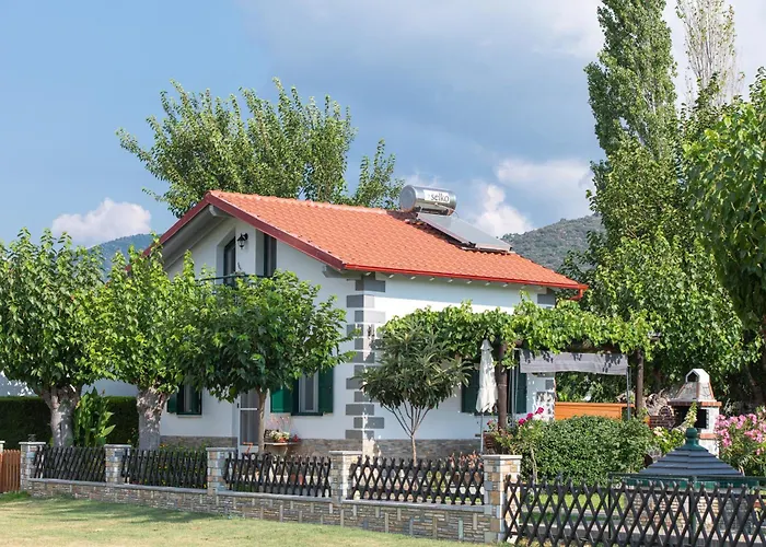 Pratsas House