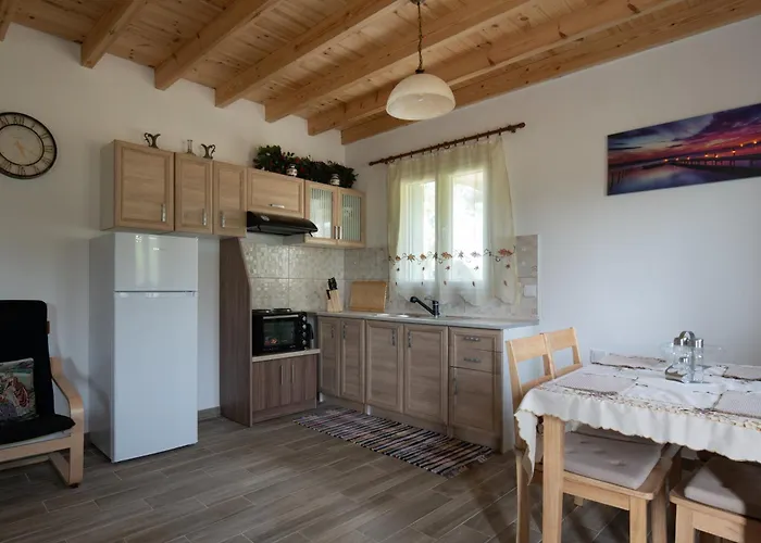 Pratsas House Feriehus Sykia